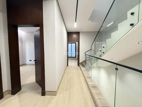 فيلا 333 متر مربع شرقية على شارع 20م المهدية، غرب الرياض، الرياض