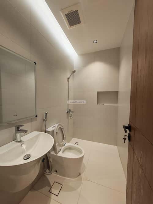 Apartment 134 SQM with 4 Bedrooms Al Azizeyyah, North Jeddah, Jeddah