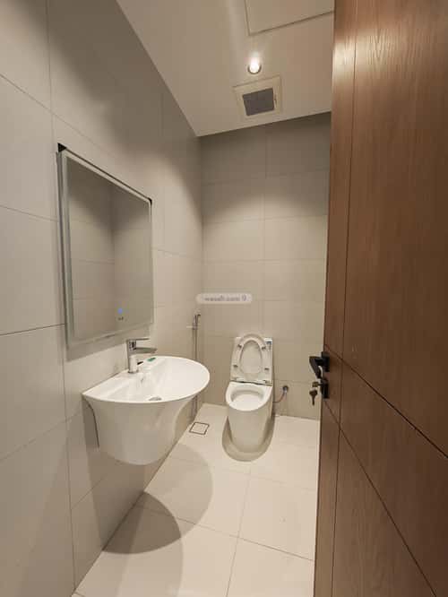 شقة 134 متر مربع ب 4 غرف العزيزية، شمال جدة، جدة