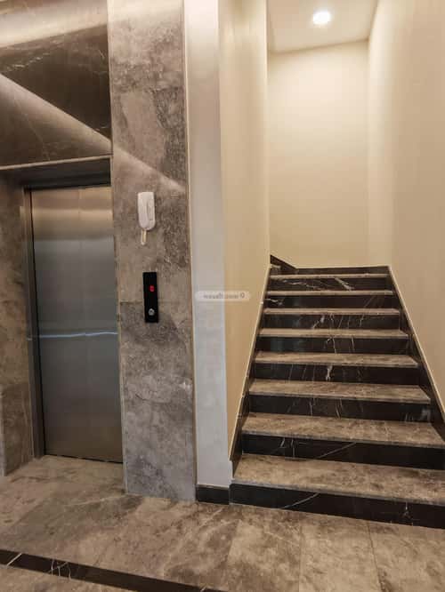 شقة 134 متر مربع ب 4 غرف العزيزية، شمال جدة، جدة