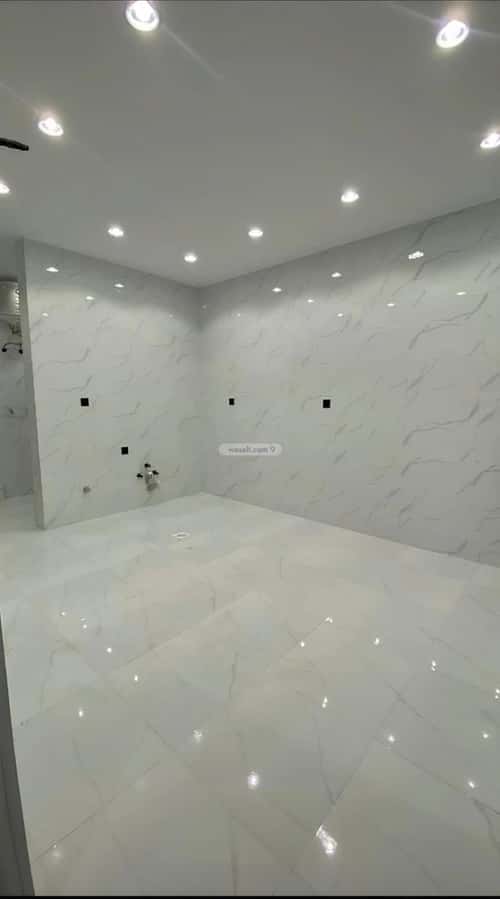 فيلا 361 متر مربع غربية على شارع 15م الرحبة، الطائف