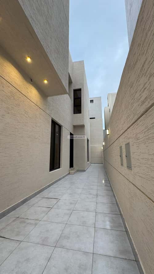 5 bedroom villa in Al Mahdiyyah