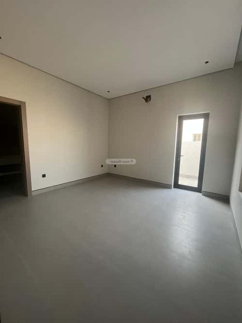 4 bedroom villa in Al Mahdiyyah