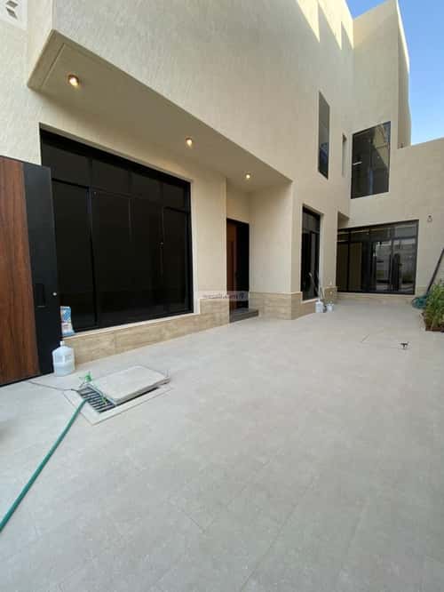 5 bedroom villa in Al Mahdiyyah