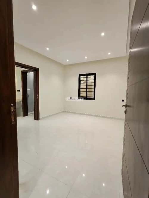 شقة 377 متر مربع ب 11 غرف التعاون، خميس مشيط