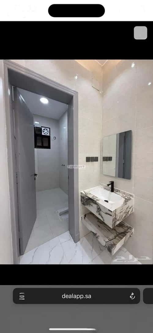 Apartment 230 SQM with 7 Bedrooms Al Taawun, Khamis Mushait