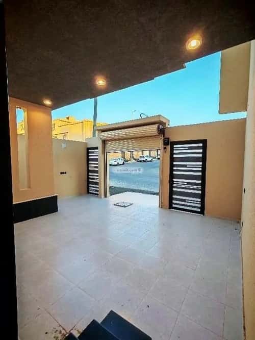 شقة 223 متر مربع ب 6 غرف اليرموك، خميس مشيط