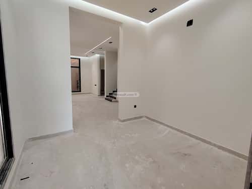 Villa 273 SQM Facing South on 18m Width Street Al-Khaleej, East Riyadh, Riyadh