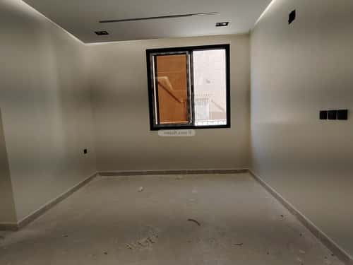 Villa 273 SQM Facing South on 18m Width Street Al-Khaleej, East Riyadh, Riyadh