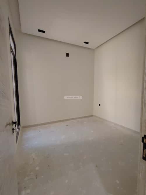 Villa 273 SQM Facing South on 18m Width Street Al-Khaleej, East Riyadh, Riyadh