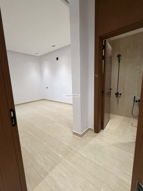 فيلا 234 متر مربع شرقية على شارع 15م الندوة، شرق الرياض، الرياض