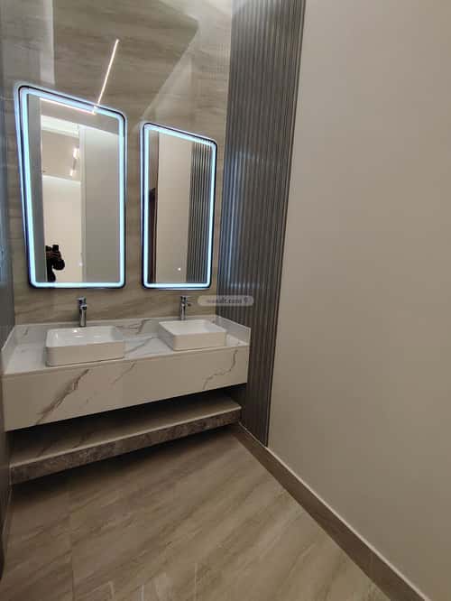 Villa 260 SQM Facing South on 20m Width Street Ar-Rimal, East Riyadh, Riyadh