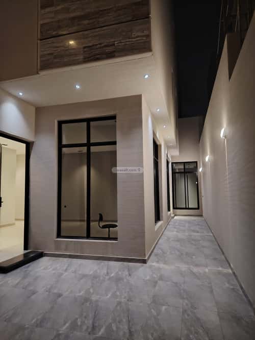 Floor 237 SQM with 5 Bedrooms Qurtubah, East Riyadh, Riyadh