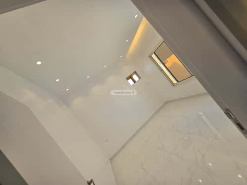 شقة 228 متر مربع ب 6 غرف السويس 1، جازان