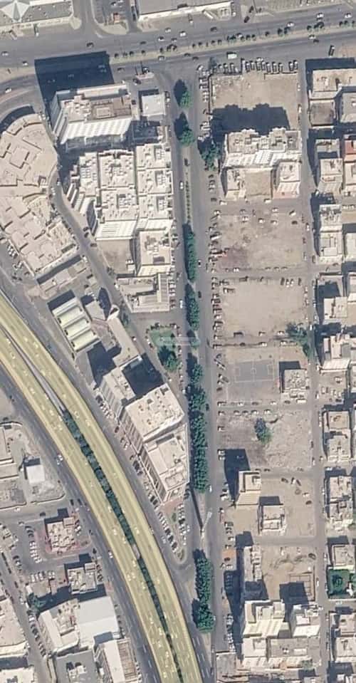 أرض 1587 متر مربع ثلاثة شوارع على شارع 38م الفيصلية، شمال جدة، جدة