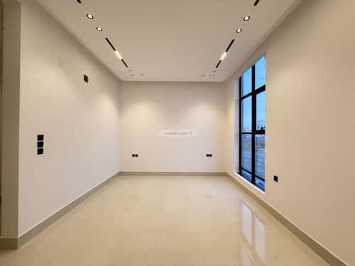 Villa 377 SQM Facing South East on 20m Width Street Al-Mahdiyah, West Riyadh, Riyadh