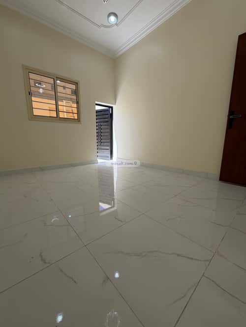 Villa 340 SQM Facing South on 12m Width Street Sultanah, Abha