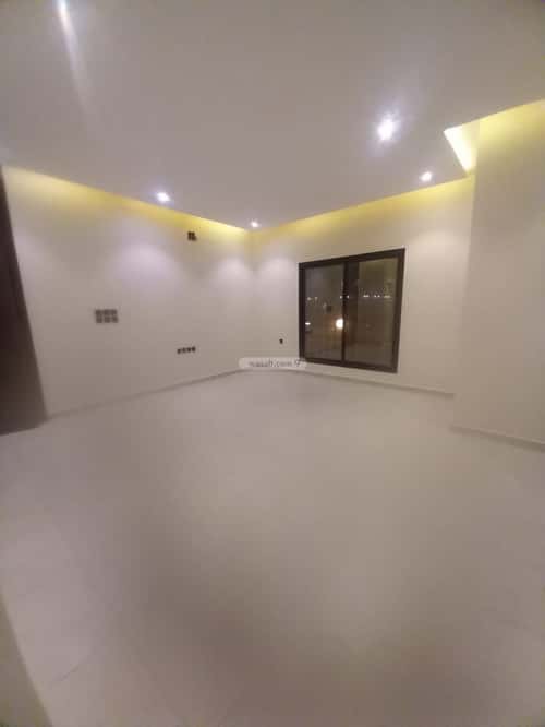 Apartment 750 SQM with 3 Bedrooms Dahrat Laban, West Riyadh, Riyadh