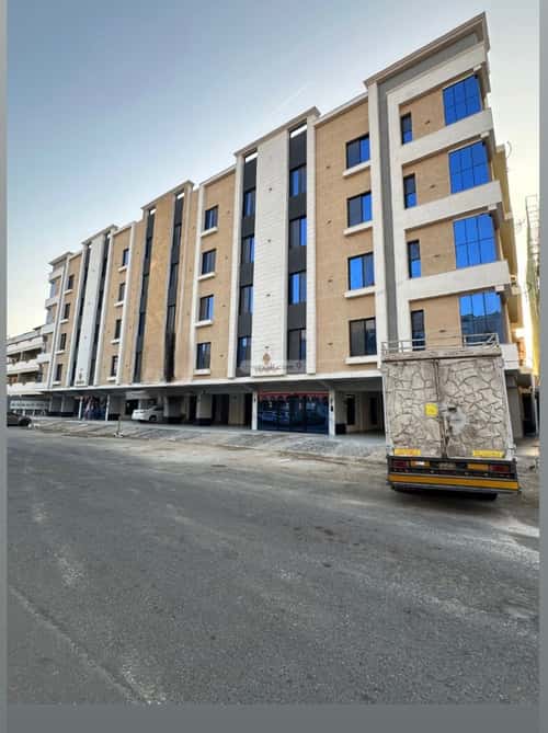 Apartment 196 SQM with 5 Bedrooms Meshrefah, North Jeddah, Jeddah