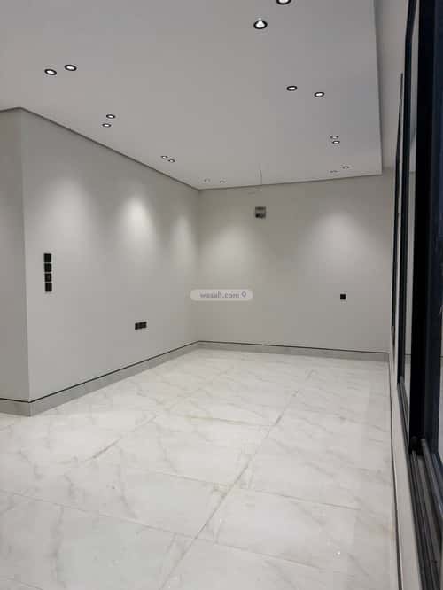 شقة 189 متر مربع ب 5 غرف ضاحية الملك فهد، الدمام