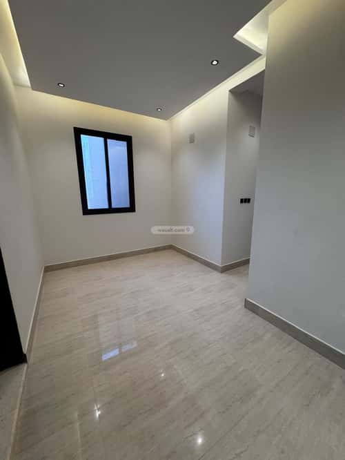 5 bedroom villa in Al Mahdiyyah