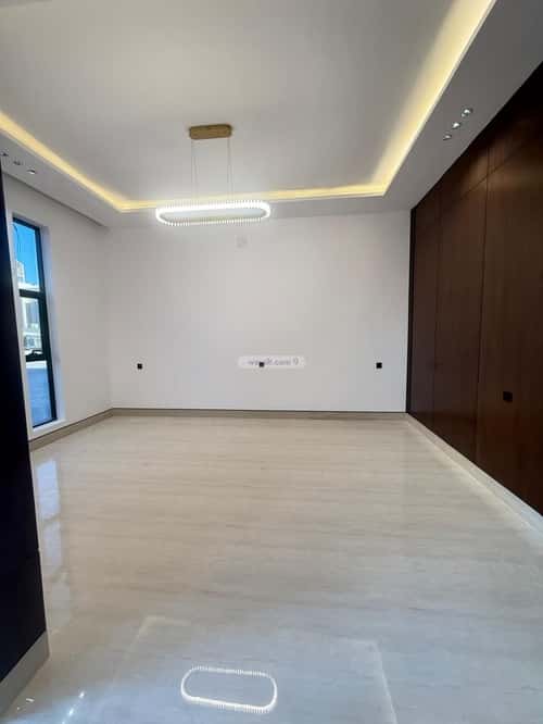4 bedroom villa in Al Mahdiyyah