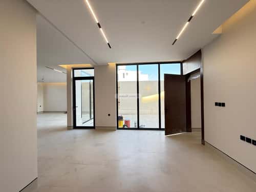 6 bedroom villa in Al Mahdiyyah