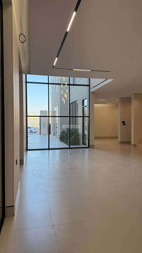 6 bedroom villa in Al Mahdiyyah