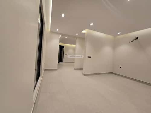 Floor with 5 Bedrooms Ar-Rimal, East Riyadh, Riyadh