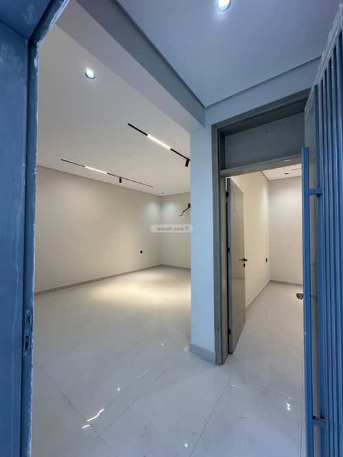 فيلا 313 متر مربع شرقية على شارع 15م السويس 1، جازان