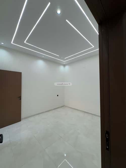 فيلا 341 متر مربع غربية على شارع 15م السويس 1، جازان