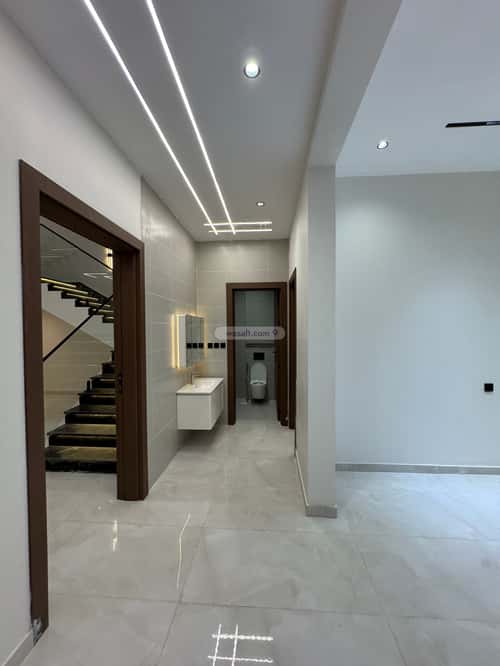 فيلا 341 متر مربع غربية على شارع 15م السويس 1، جازان