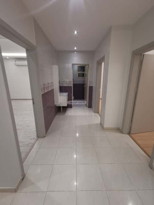 Apartment with 4 Bedrooms Qurtubah, East Riyadh, Riyadh