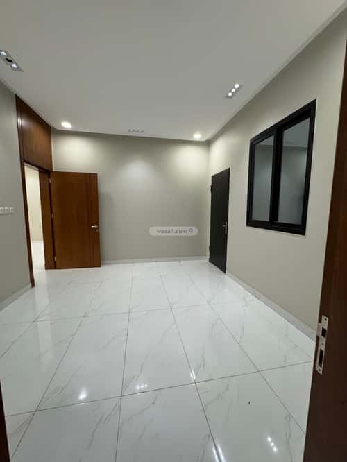 Apartment 204 SQM with 5 Bedrooms Al Rafaya 2, Jazan