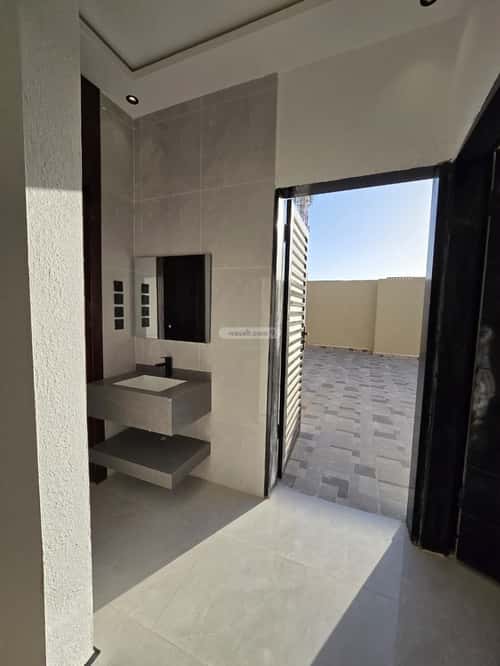 شقة 124 متر مربع ب 4 غرف الجنادرية، شرق الرياض، الرياض