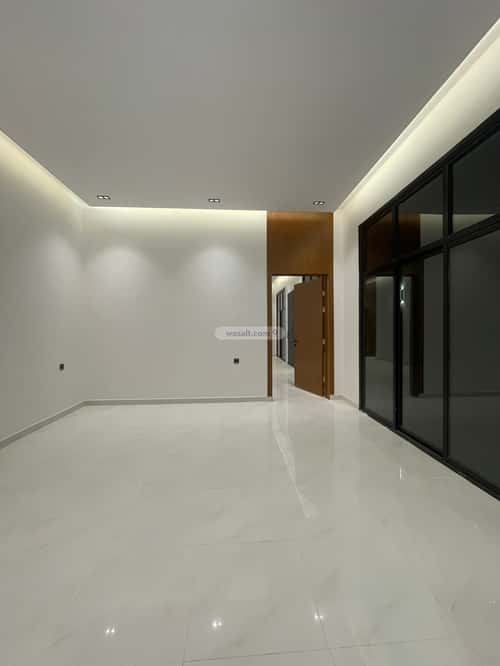 3 bedroom floor in Al Rimal