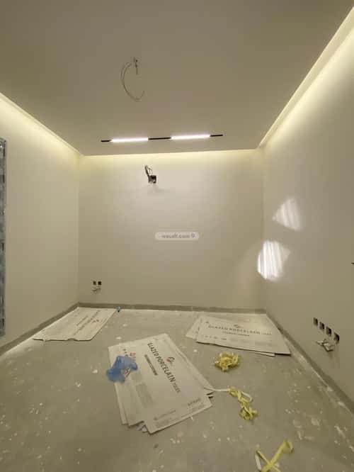 Floor 216 SQM with 5 Bedrooms Ghirnatah, East Riyadh, Riyadh