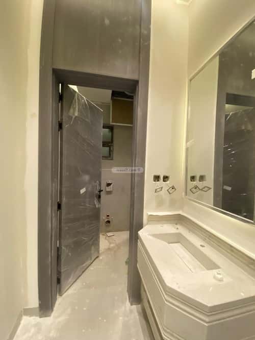 دور 216 متر مربع ب 5 غرف غرناطة، شرق الرياض، الرياض