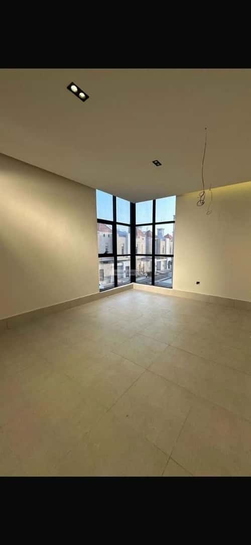 فيلا 275 متر مربع شرقية على شارع 15م الرحمانية، شرق جدة، جدة