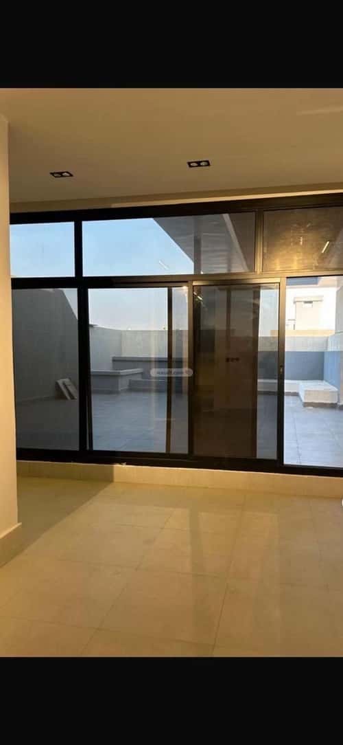 Villa 275 SQM Facing East with 6 Bedrooms Al Rahmanyah, East Jeddah, Jeddah