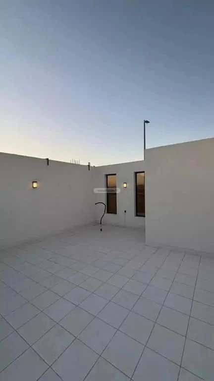 دور 300 متر مربع ب 5 غرف نبلاء، المدينة المنورة