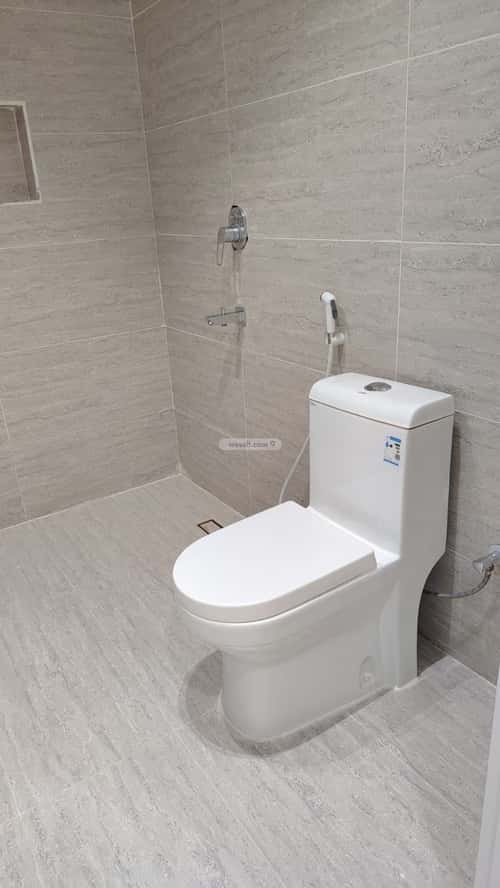 شقة 202 متر مربع ب 5 غرف الرحاب 2، جازان