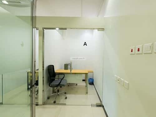 884 sqm office in Al Aridh