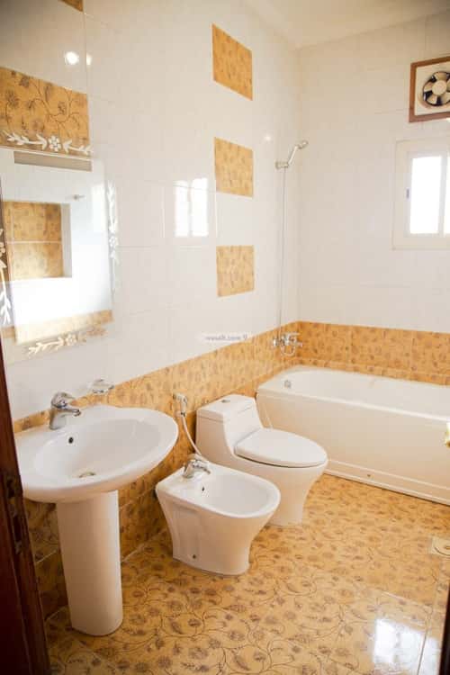 فيلا 444 متر مربع شمالية على شارع 15م السلامة، شمال جدة، جدة