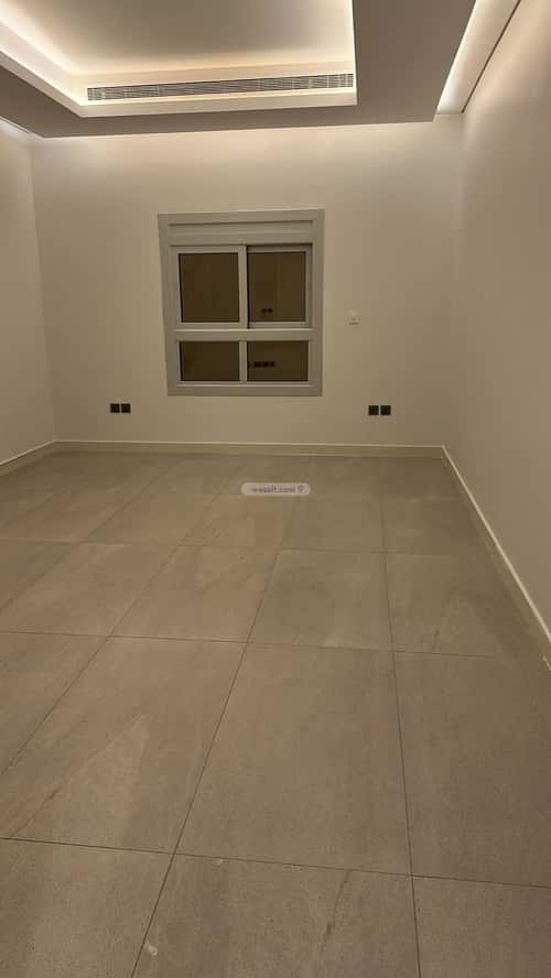 Building 1200 SQM Facing North with 4 Floors Al-Malqa, North Riyadh, Riyadh