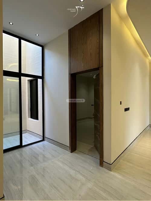 فيلا 332 متر مربع غربية على شارع 15م المهدية، غرب الرياض، الرياض