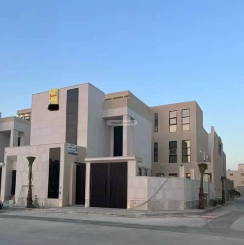 6 bedroom villa in Al Mahdiyyah