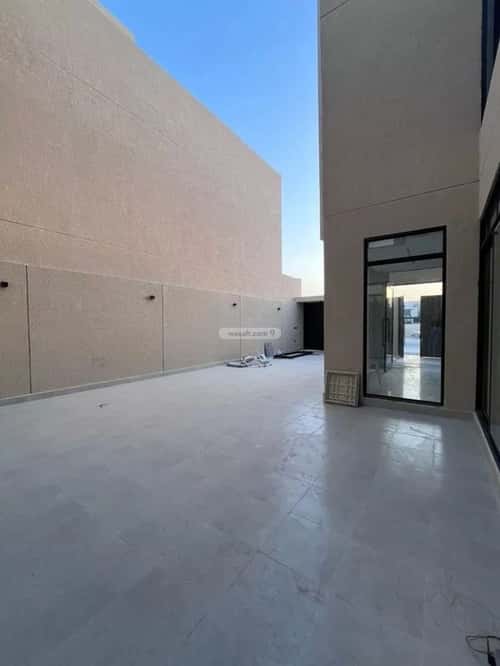 6 bedroom villa in Al Mahdiyyah