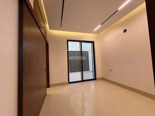 5 bedroom villa in Al Mahdiyyah