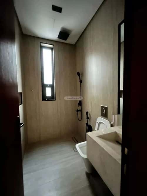 5 bedroom villa in Al Mahdiyyah